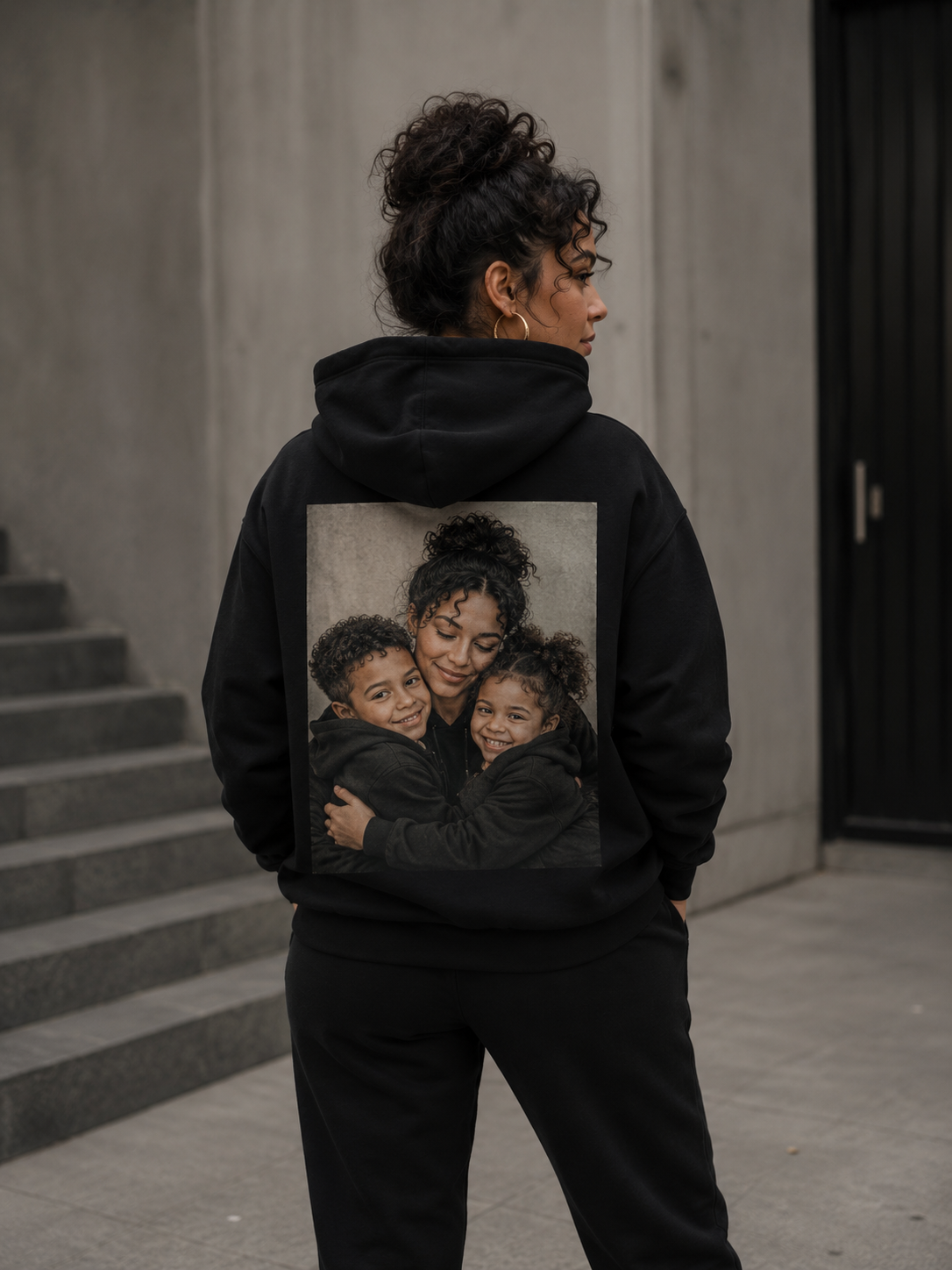 Why a Personalized Photo Hoodie Gift Hits